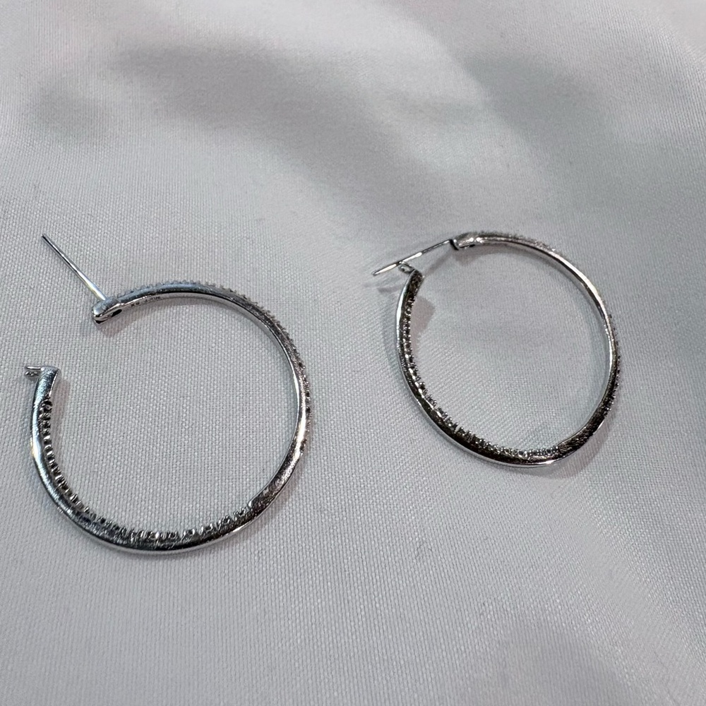 Diamond Hoop Earrings white gold Kay’s - Picture 5 of 6